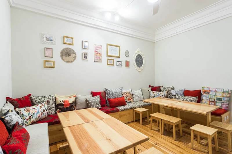 Best Hostels in Lisbon - Lisboa Central Hostel