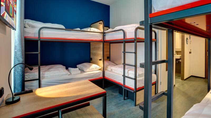 MEININGER Amsterdam Amstel Hostel Amsterdam 800x446 1