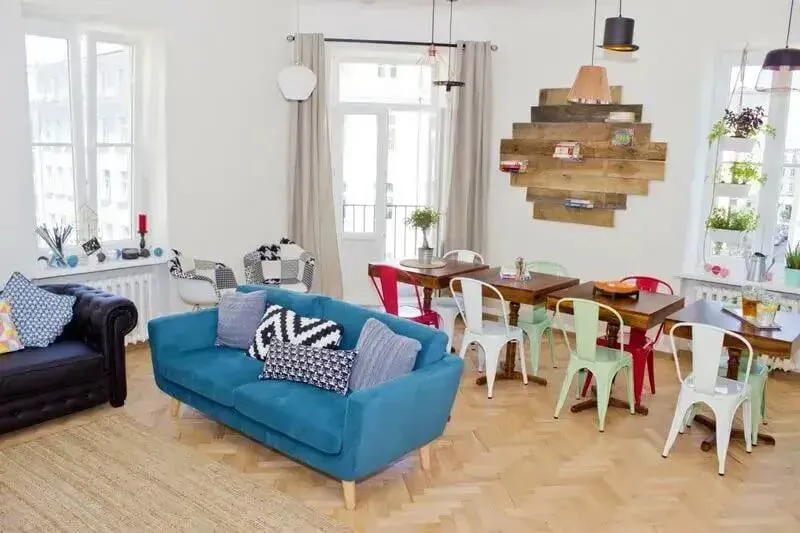 Best Hostels in Warsaw - Common Room at Chillout Hostel