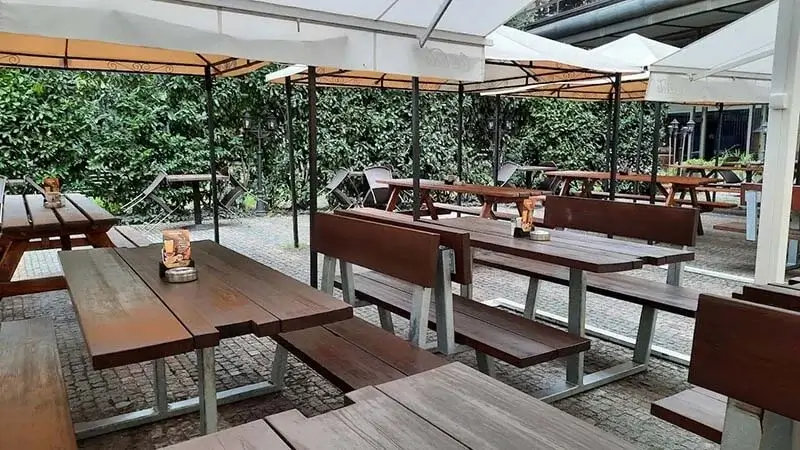 Pivovar Narodni Beer Garden Prague