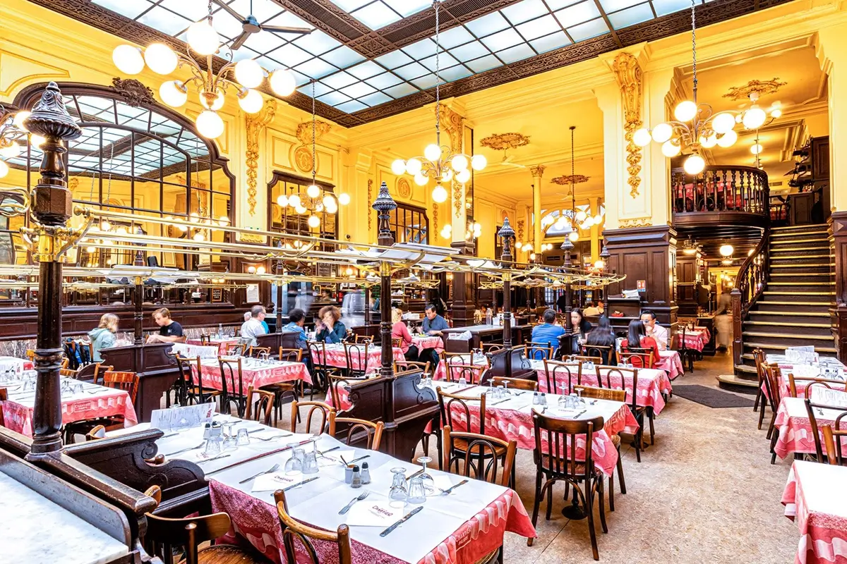 The 20 Best Cheap Eats in Paris (Updated 2025)
