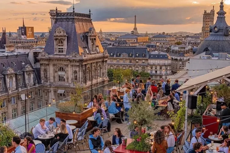 Le Perchoir Best Rooftop Bars in Paris