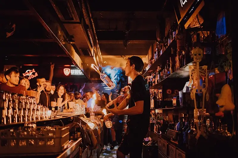 Prague Bars - Harlys