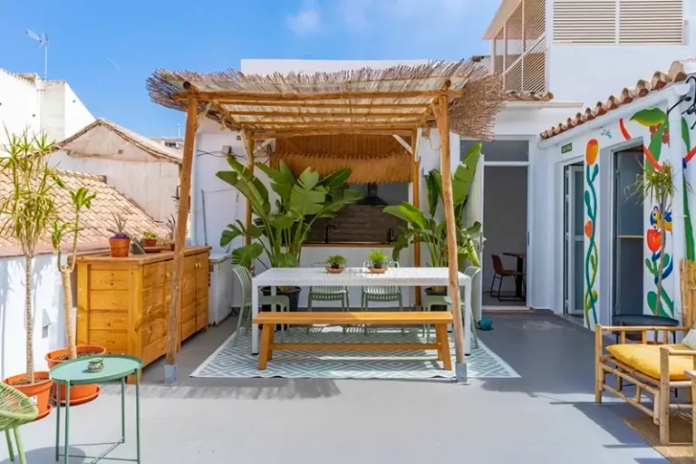 Best Hostels in Malaga Spain