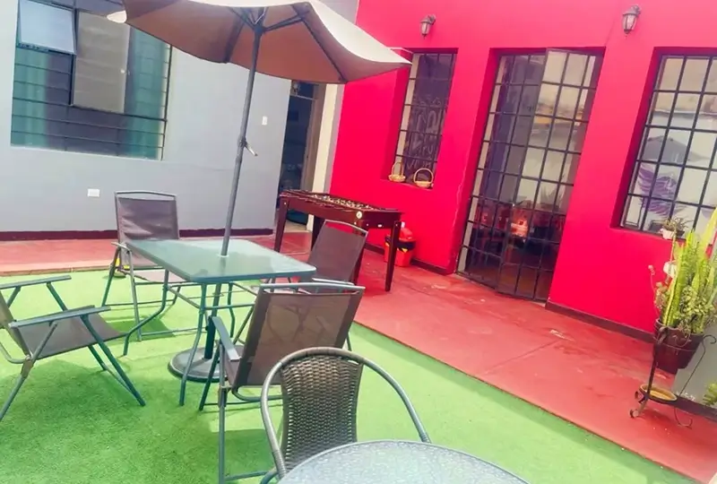Lima Hostels - Great Partners Hostel Outdoor Seating