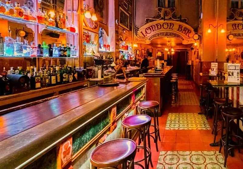 Best Bars in Barcelona - London Bar