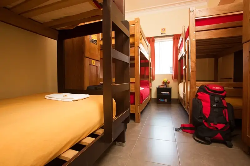 Best Hostels in Lima - Pariwana Hostel Lima Dorm Room
