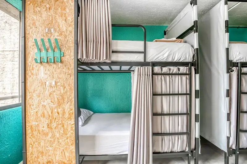 Lima Hostels - Selina Miraflores Lima Dorm Room