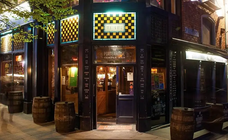 Dublin Pubs - The Porterhouse Pub Temple Bar 