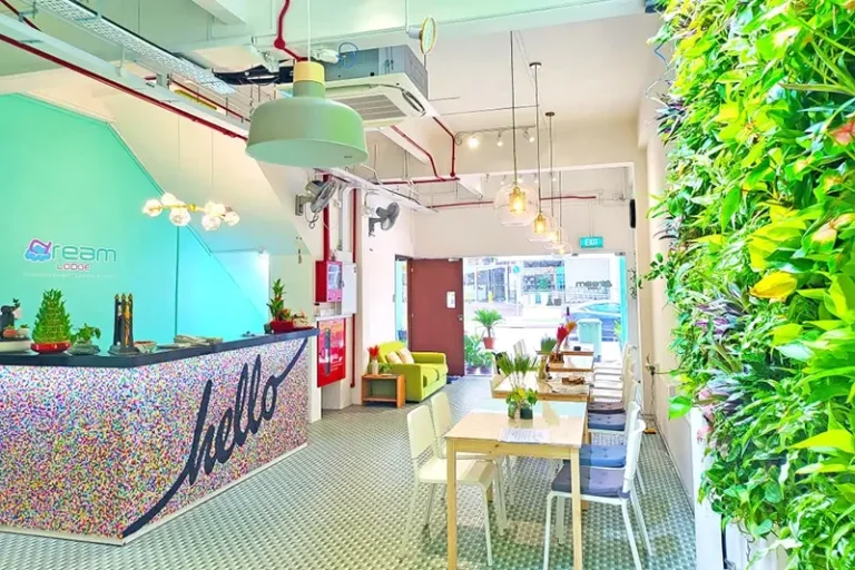 Best Hostels in Singapore