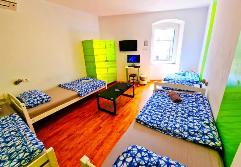Split Hostels - CroParadise Green Hostel Dorm Room