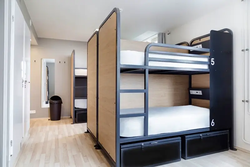 German Hostels - Generator Hamburg Dorm Room