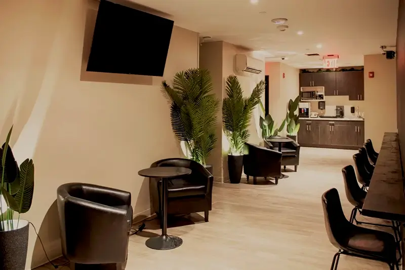 Best Hostels in New York - Nap York Central Park Sleep Station Common Area