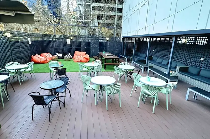 Melbourne Hostels - Europa Melbourne Outdoor Garden