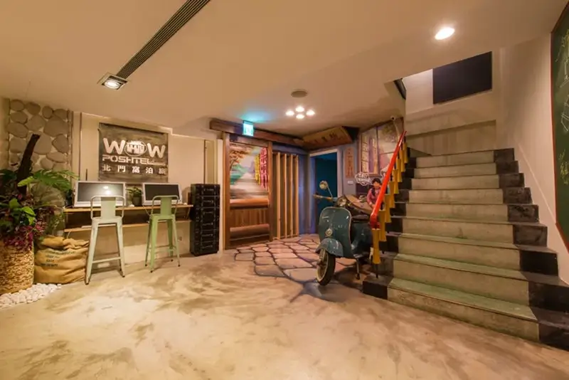 Taipei Hostels - Beimen WOW Poshtel Common Area