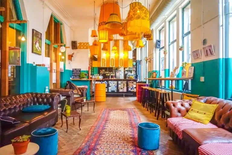 Best Hostels in Rotterdam Netherlands