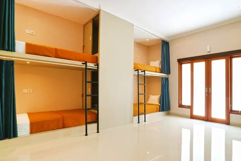 Best Hostels in Kuta - Taste of Bali Hostel Dorm Room