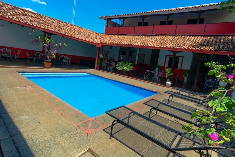 Best Hostels in Leon - Lazybones Pool Area