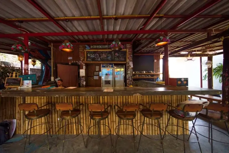 Best Hostels in Pai - Common Grounds Pai Bar