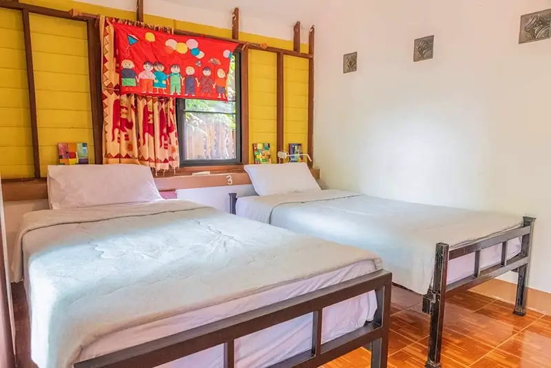 Best Hostels in Pai - Happy House Backpackers Private Room