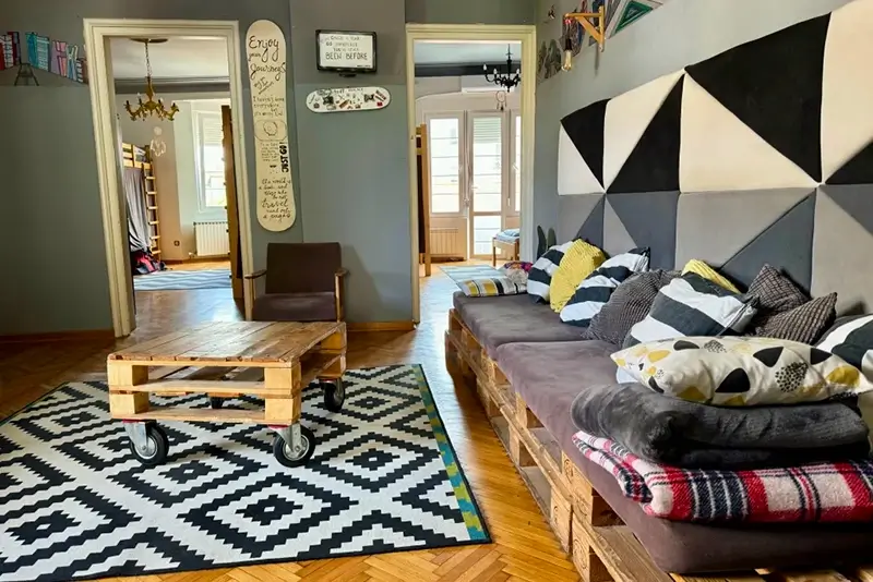 Best Hostels in Belgrade - Nomad Hostel Common Area