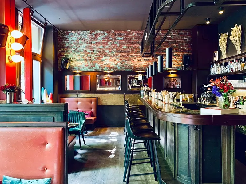 Best Bars in Berlin - 100 Gramm Bar
