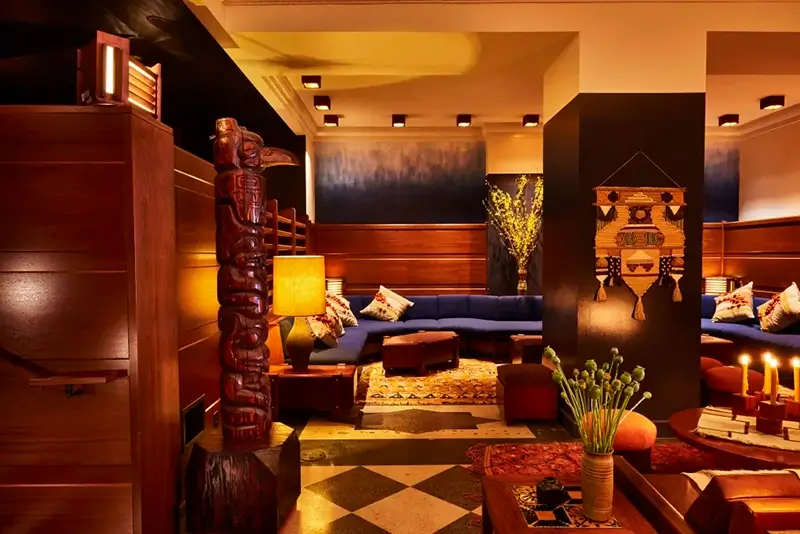 Best Hostels in Chicago - Freehand Chicago Common Area