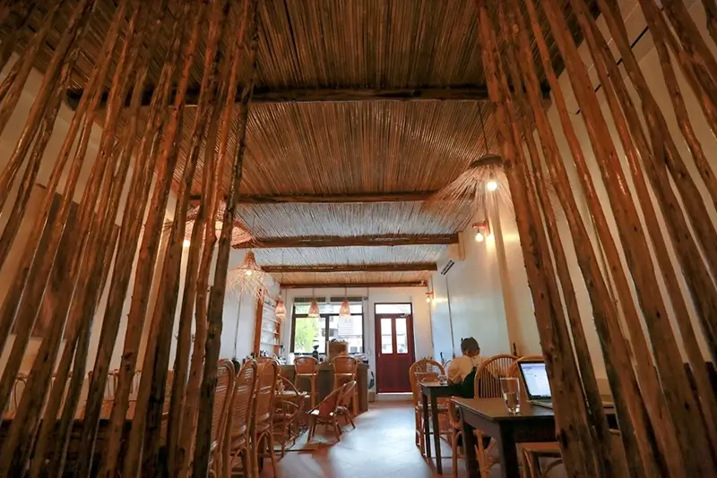 Best Hostels in Vientiane - Petit Espace Common Area