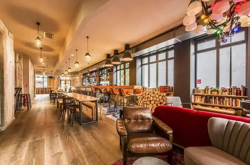 Best Hostels in Paris - The People Paris Belleville