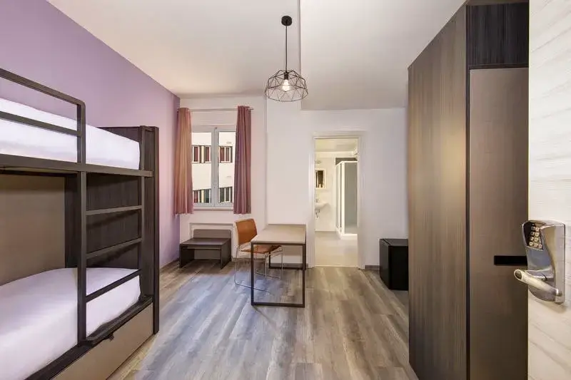 Best Hostels in Rome - The Romehello Hostel Dorm Room