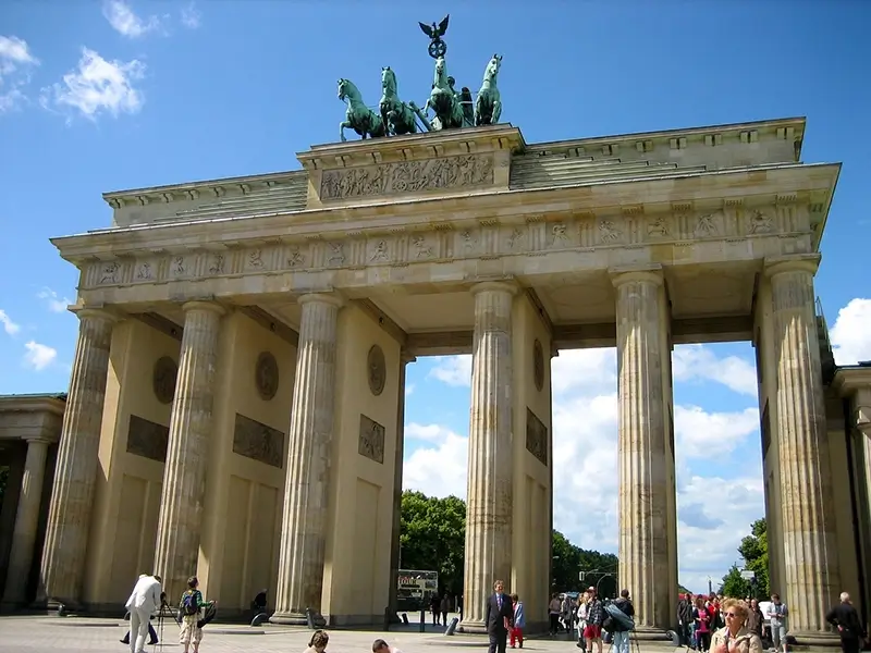 Best Tourist Attractions in Berlin - Brandenburg Gate Berlin