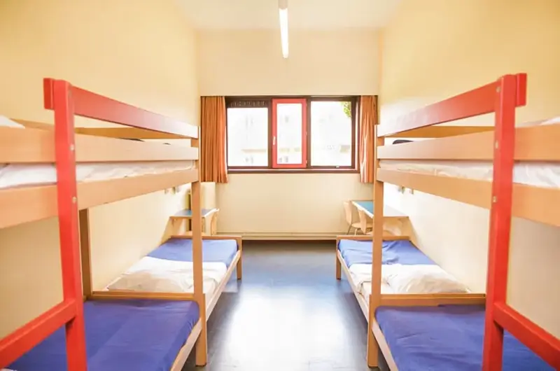 Best Hostels in Bruges - HI Europa Brugge Dorm Room