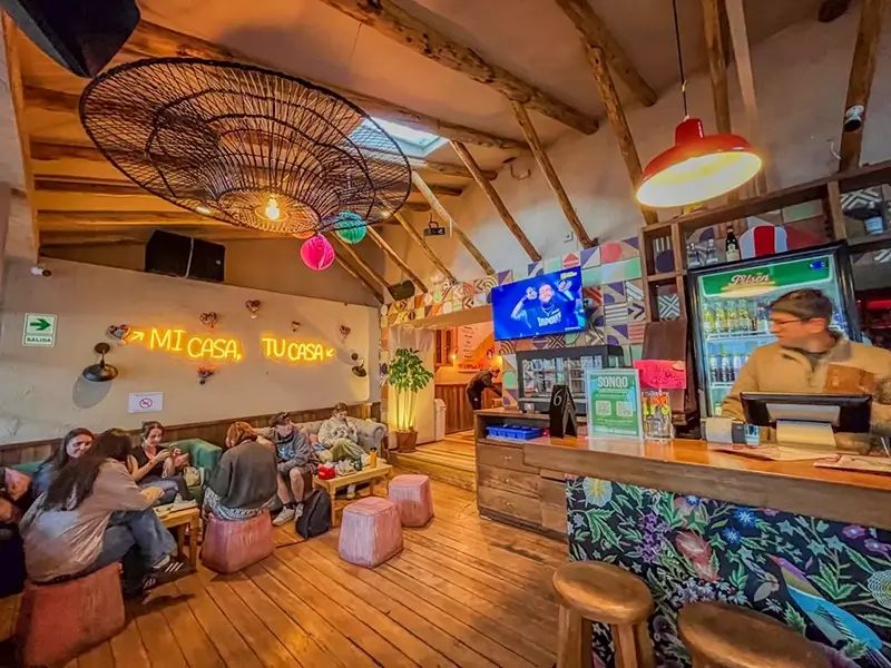 Best Hostels in Cusco - Viajero Kokopelli Hostel Cusco Bar