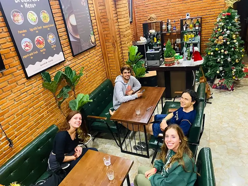 Best Hostels in Da Lat - Dalat Note Hostel Common Area