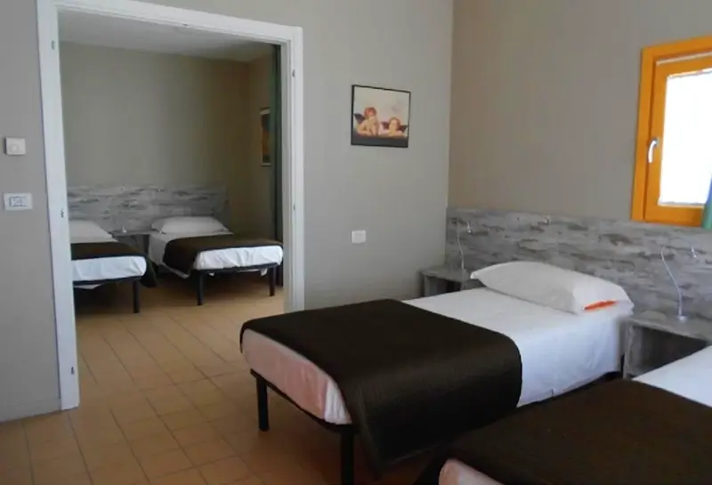 Ostello Torino Dorm Room