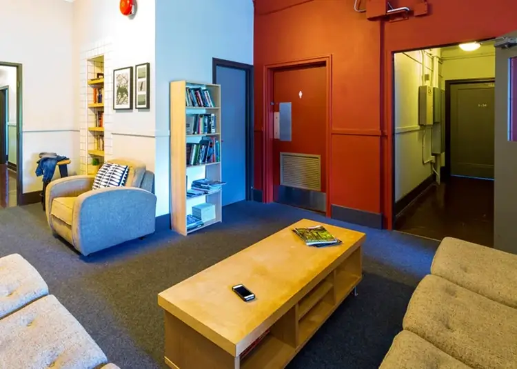 Best Hostels in Vancouver - HI Vancouver Jericho Beach Common Area