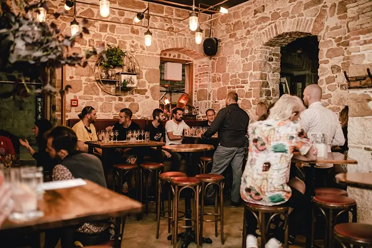 Best Bars in Split - The Daltonist Craft Bar Split