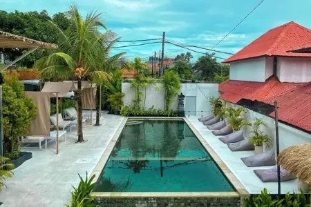 The 6 Best Hostels in Seminyak, Bali